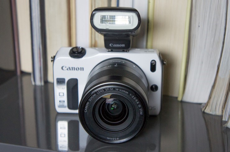 Canon EOS-M (1).jpg